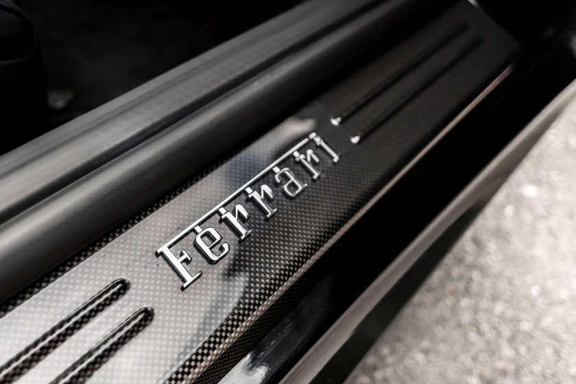 ¤ 2013 Ferrari F12
