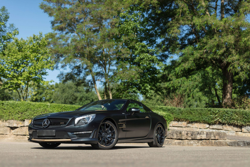 2015 Mercedes-Benz SL 63 AMG World Championship Collector's Hamilton Edition #19