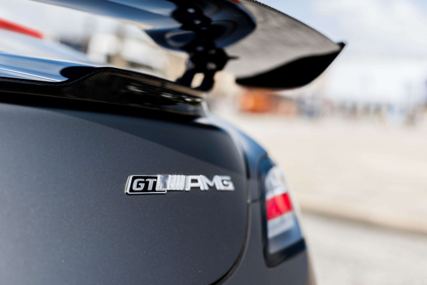 2014 Mercedes-Benz SLS GT AMG Roadster Final Edition