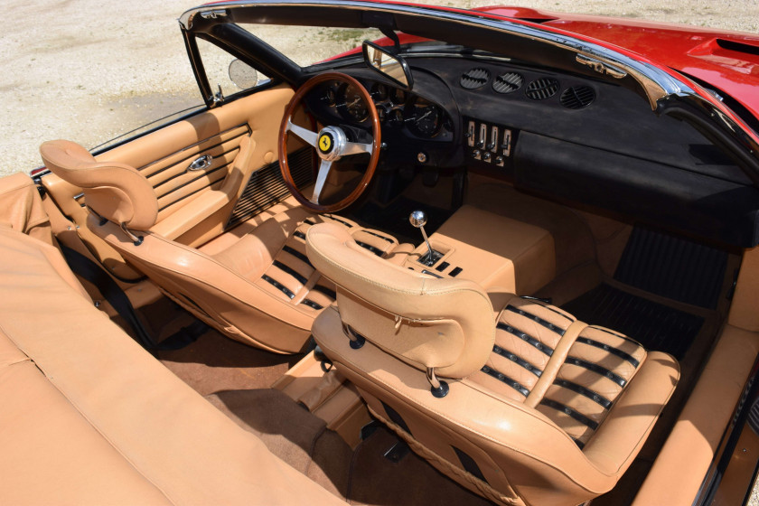 1970 Ferrari 365 GTB/4 Daytona Spider Conversion par Bacchelli & Villa en 1974 Titre de circulation anglaisChâssis n°12799- Convertie e