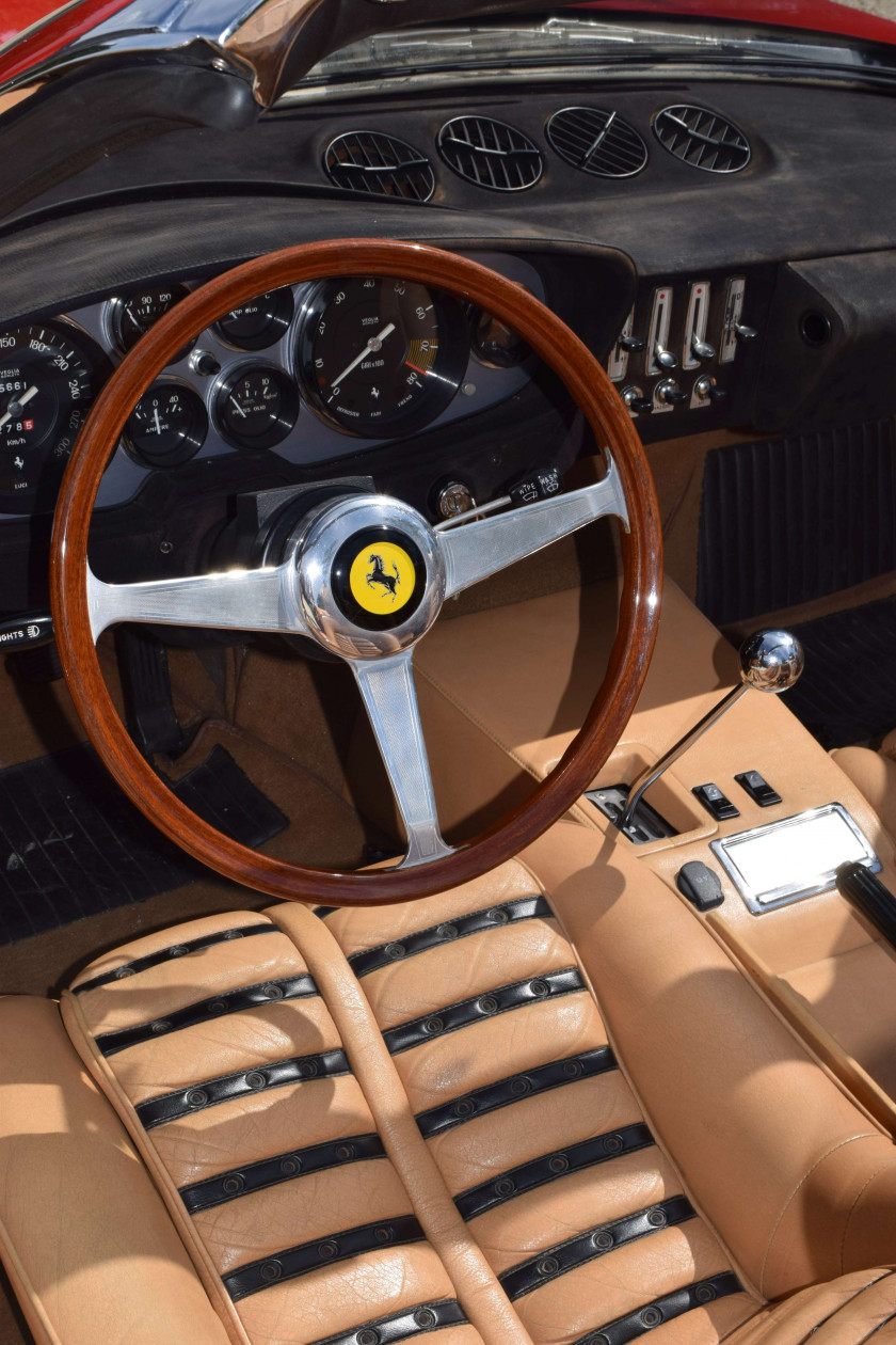 1970 Ferrari 365 GTB/4 Daytona Spider Conversion par Bacchelli & Villa en 1974 Titre de circulation anglaisChâssis n°12799- Convertie e