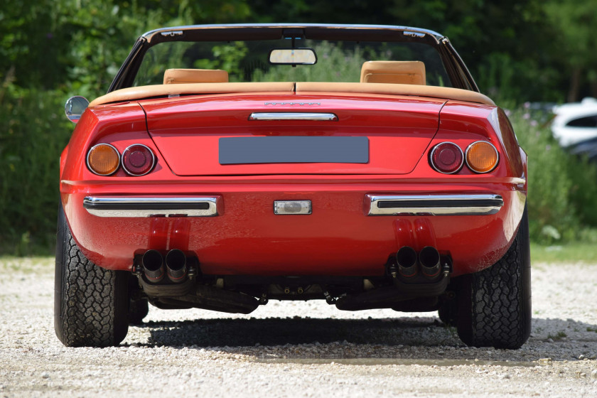 1970 Ferrari 365 GTB/4 Daytona Spider Conversion par Bacchelli & Villa en 1974 Titre de circulation anglaisChâssis n°12799- Convertie e