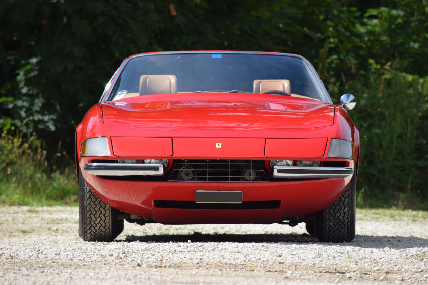 1970 Ferrari 365 GTB/4 Daytona Spider Conversion par Bacchelli & Villa en 1974 Titre de circulation anglaisChâssis n°12799- Convertie e