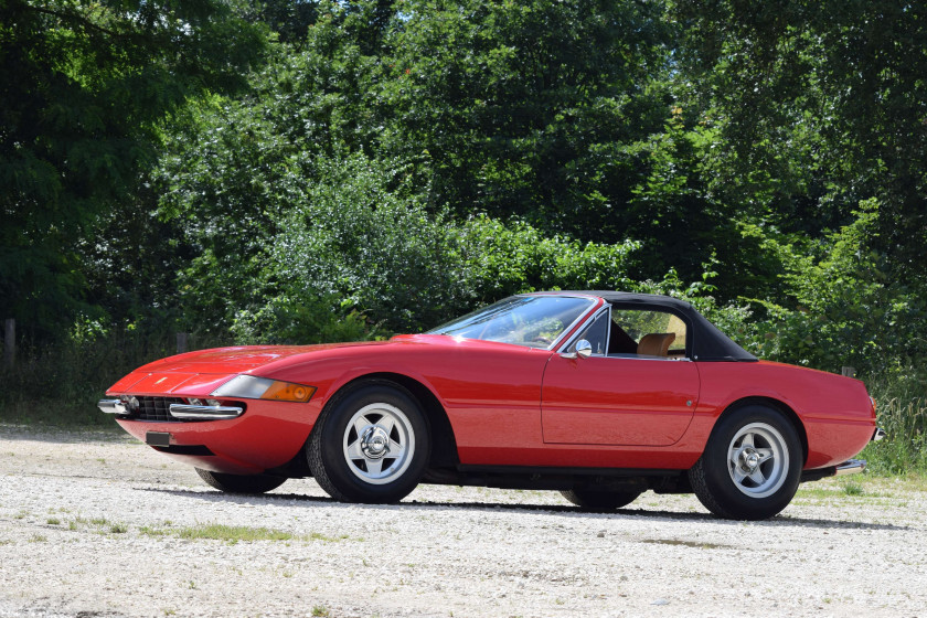 1970 Ferrari 365 GTB/4 Daytona Spider Conversion par Bacchelli & Villa en 1974 Titre de circulation anglaisChâssis n°12799- Convertie e