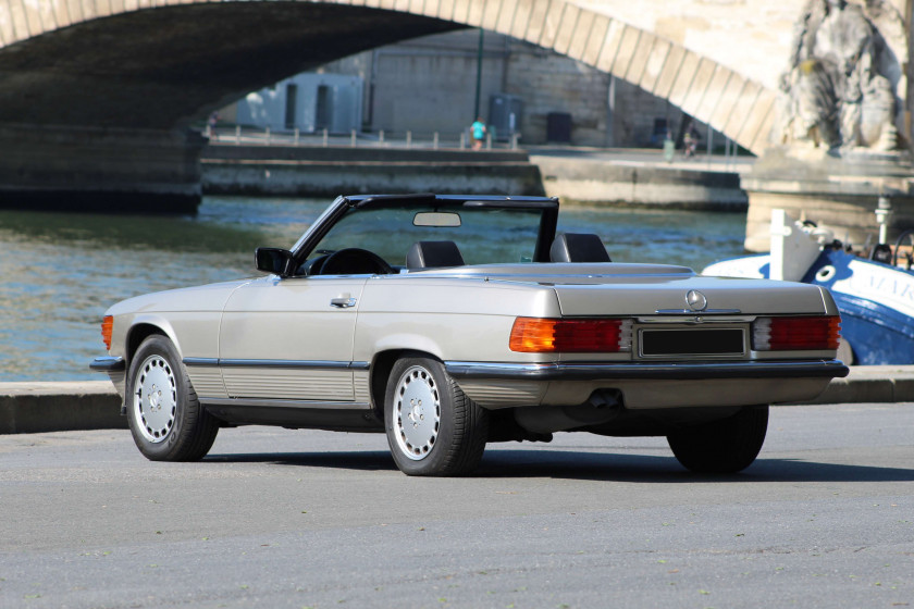 1987 Mercedes-Benz 300 SL avec Hard-Top  No reserve