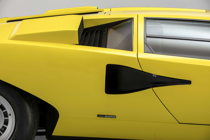 1975 Lamborghini LP400 Countach "Periscopio"