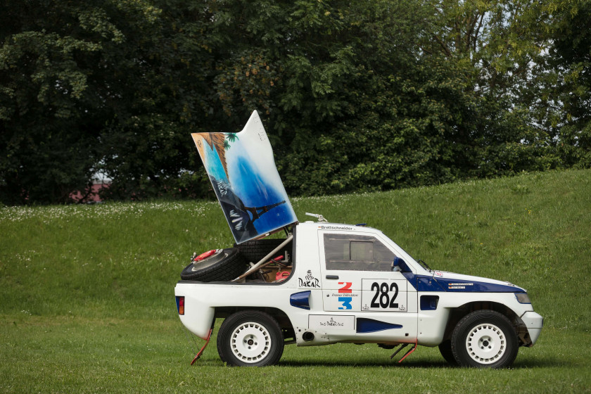 1989 Mitsubishi Pajero L040 Paris-Dakar  No reserve