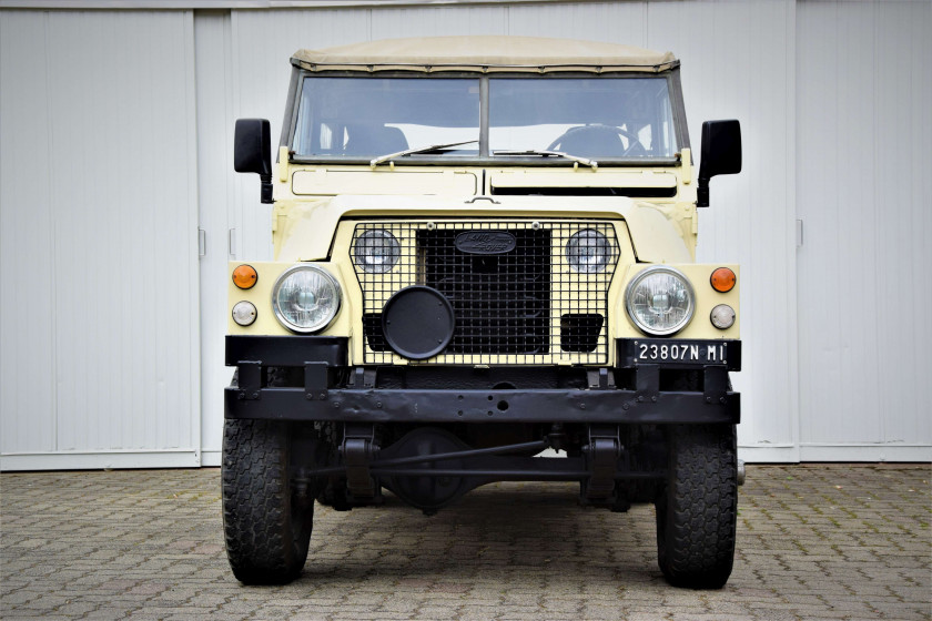 1975 Land Rover Série 3 Lightweight Half Tone  No reserve