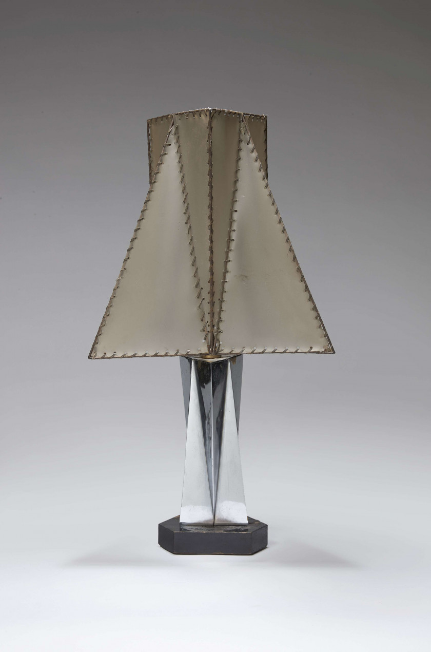 TRAVAIL FRANCAIS 1920-1930  Lampe cubiste