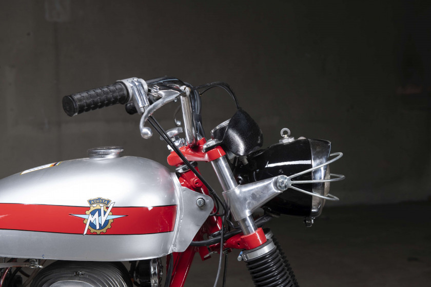 1969 MV Agusta 250 Scrambler  No reserve - Sans réserve