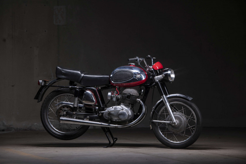 1970 MV Agusta 250 Bicilindrica  No reserve - Sans réserve