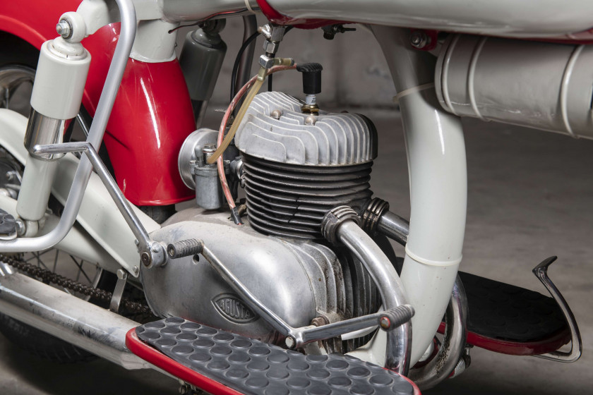 1953 MV Agusta 125 Pullman Ex Ciccio Ingrassia  No reserve - Sans réserve