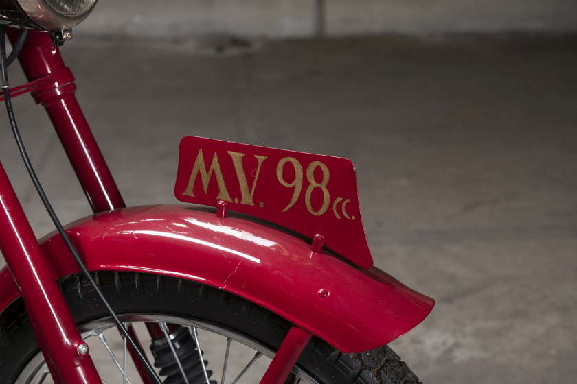1953 MV Agusta 98 Turismo Lusso  No reserve - Sans réserve