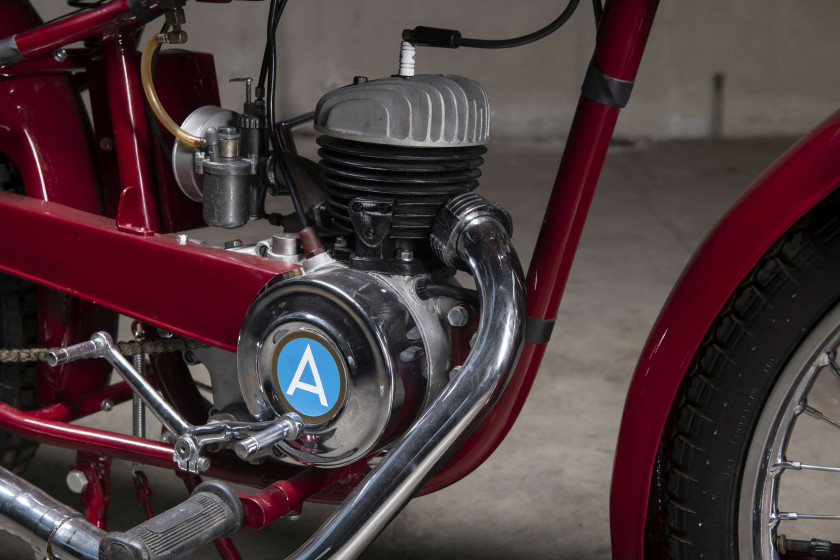 1953 MV Agusta 98 Turismo Lusso  No reserve - Sans réserve