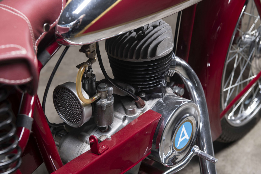 1953 MV Agusta 98 Turismo Lusso  No reserve - Sans réserve