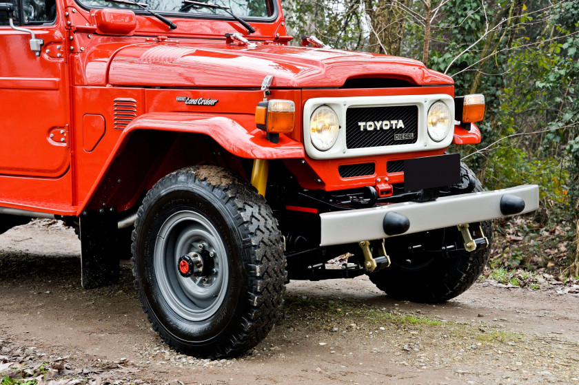 1984 Toyota Land Cruiser BJ 46 pick-up 8 places  No reserve