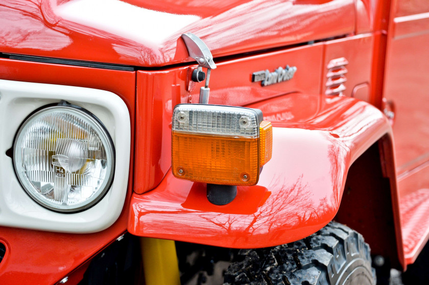 1984 Toyota Land Cruiser BJ 46 pick-up 8 places  No reserve