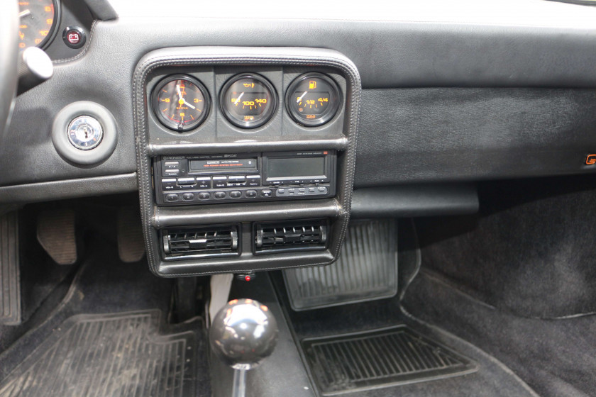 1989 Ferrari 328 GTB  No reserve