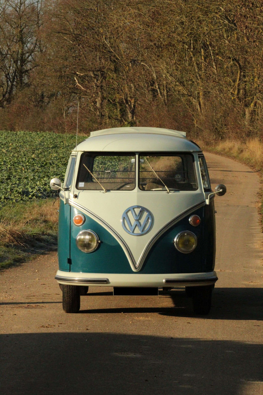 1964 Volkswagen Type 24 Combi "21 fenêtres"