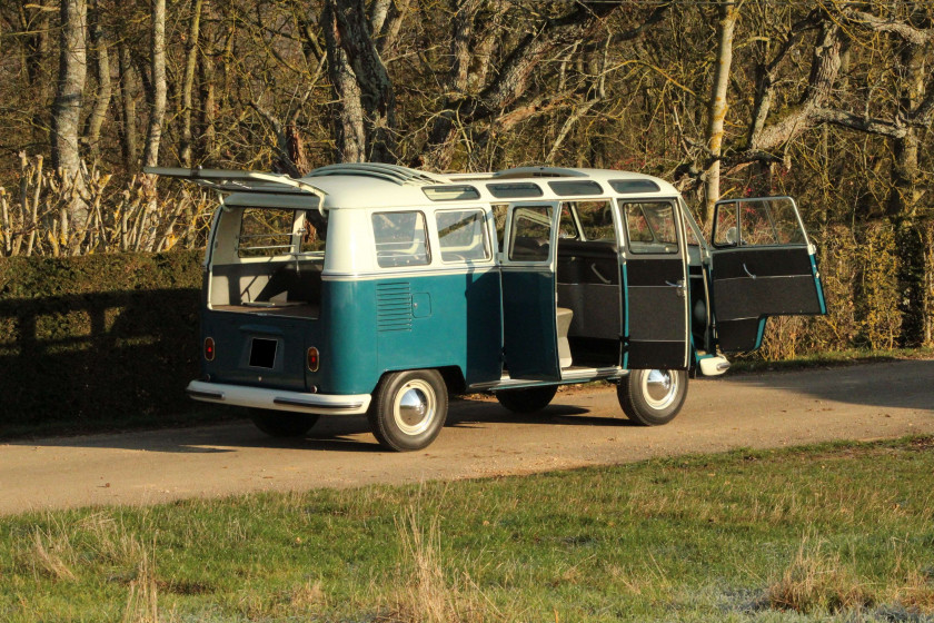 1964 Volkswagen Type 24 Combi "21 fenêtres"