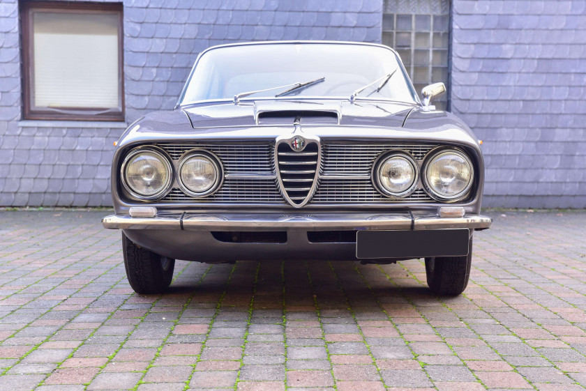 1966 Alfa Romeo 2600 Sprint  No reserve