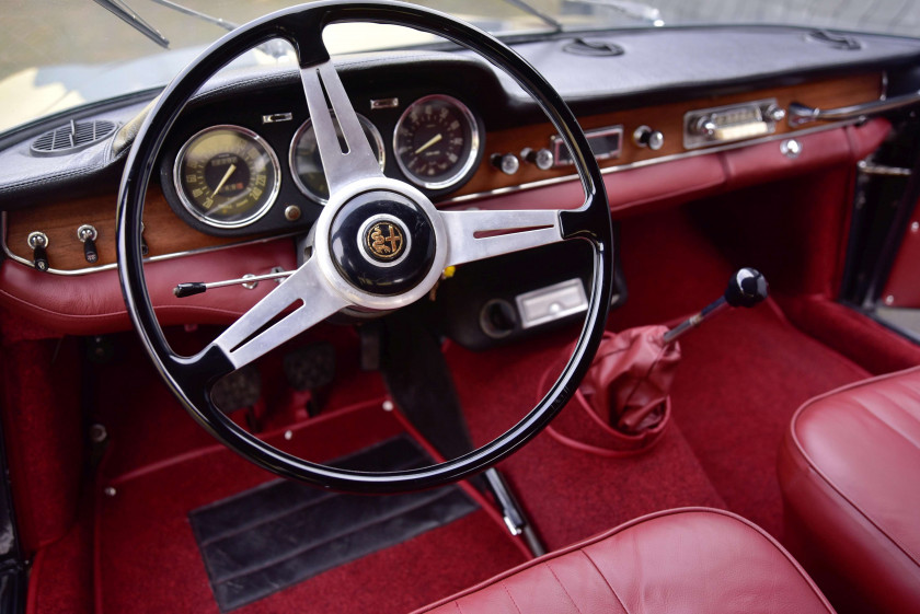 1966 Alfa Romeo 2600 Sprint  No reserve