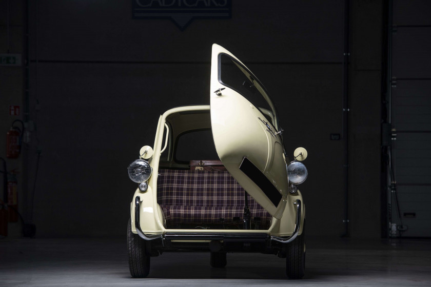 1959 BMW Isetta 300  No reserve