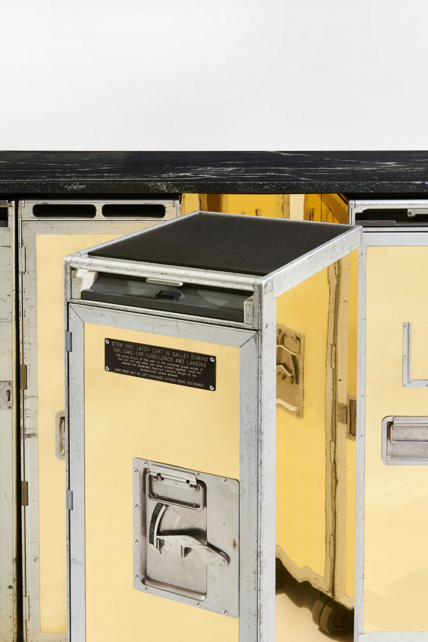 LES ATELIERS FLOWN X JULIEN RECOURS  The Tourist