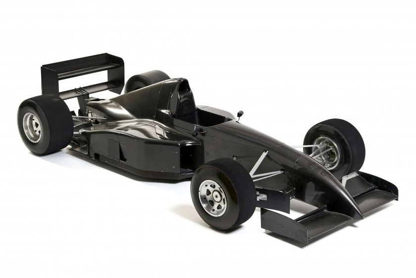 EXCEPTIONNELLE MAQUETTE DE SOUFFLERIE EN CARBONE ECHELLE 1:2  Tyrrell Racing - Saison 1995
