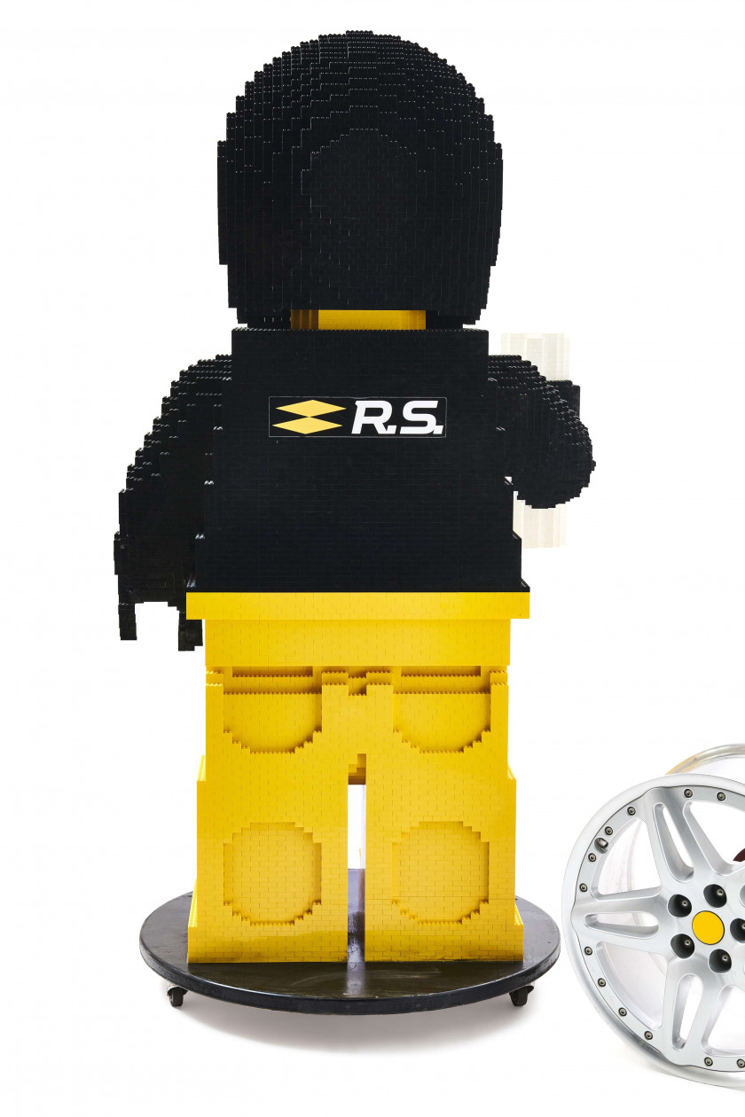2017 RENAULT F1 TEAM X LEGO  Pilote- Pièce unique