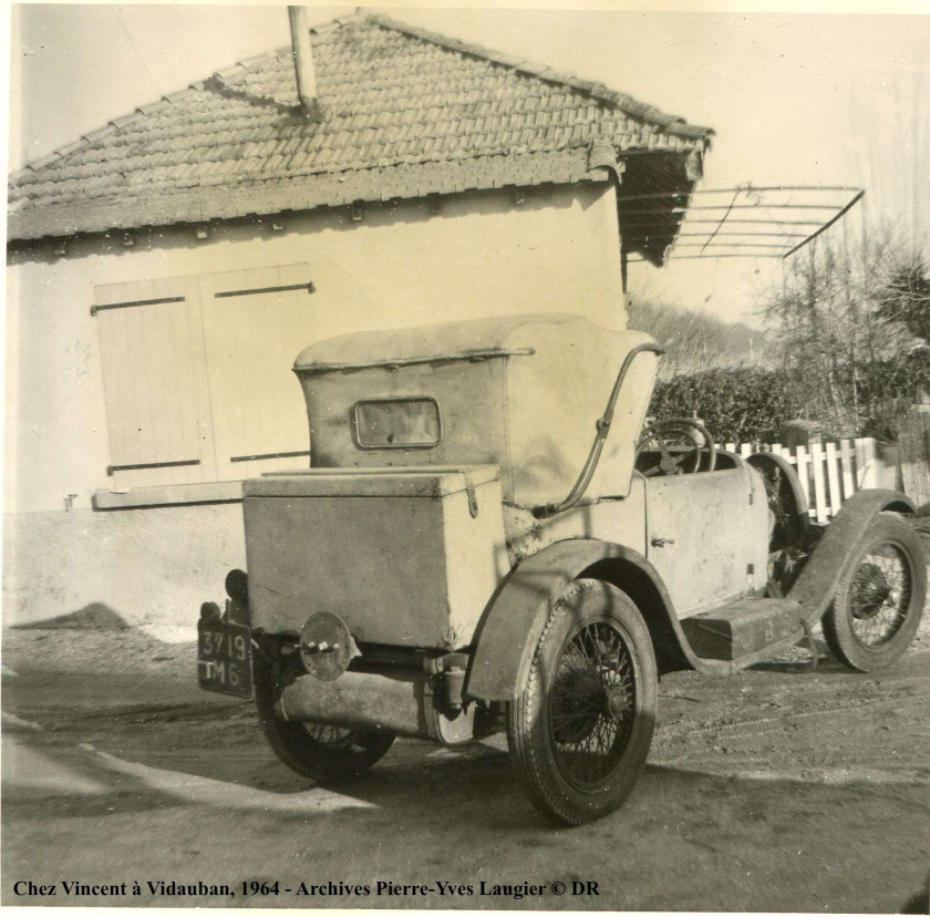 1925 Bugatti Type 23 " Brescia " cabriolet par Michel Bigatti