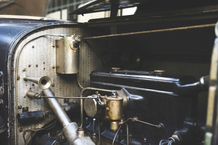 1926 Voisin C3 L " Queen Mary " carrosserie Simon Pralavorio