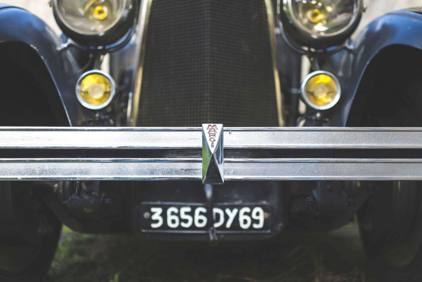 1926 Voisin C3 L " Queen Mary " carrosserie Simon Pralavorio