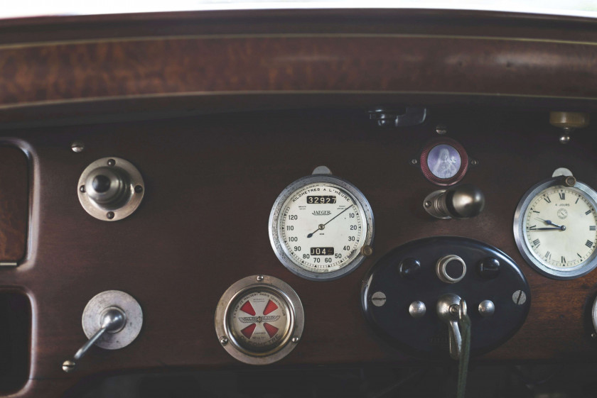 1926 Voisin C3 L " Queen Mary " carrosserie Simon Pralavorio