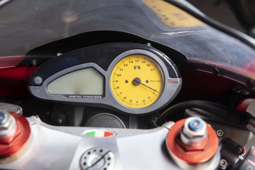 2005 MV Agusta F4 750  No reserve - Sans réserve
