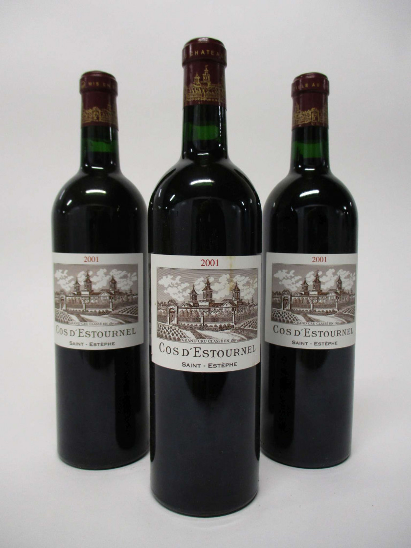 12 bouteilles CHÂTEAU COS D'ESTOURNEL 2001 2è GC Saint Estèphe