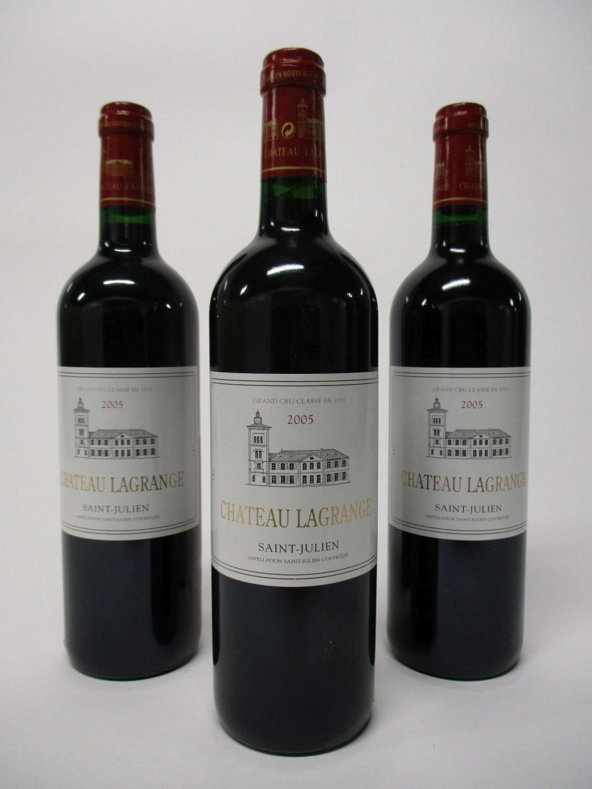 12 bouteilles CHÂTEAU LAGRANGE 2005 3è GC Saint Julien