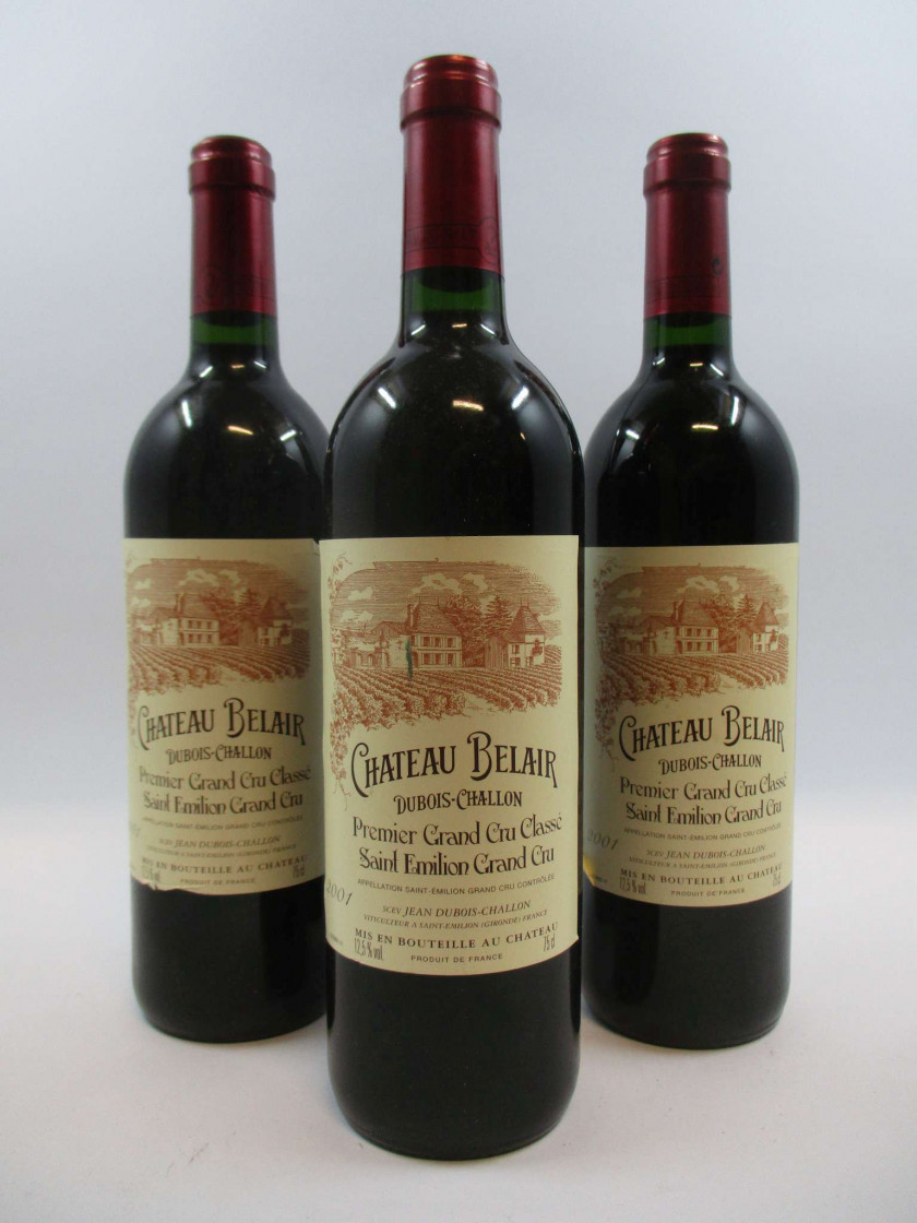 11 bouteilles CHÂTEAU BELAIR 2001 1er GCC (B) Saint Emilion