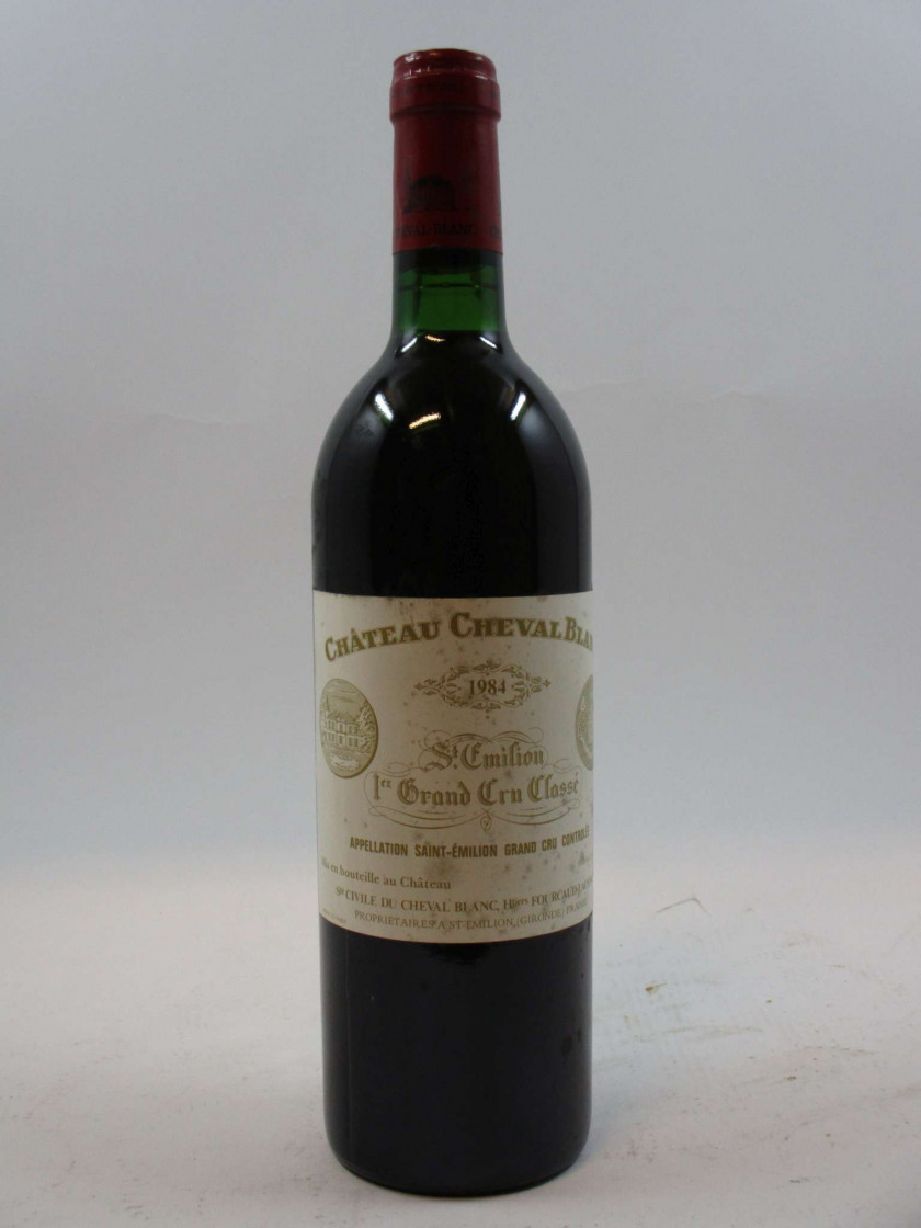1 bouteille CHÂTEAU CHEVAL BLANC 1984 1er GC (A) Saint Emilion (base goulot