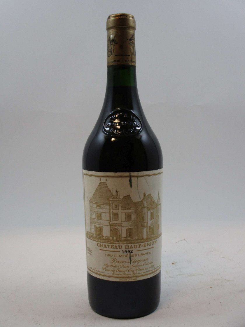 1 bouteille CHÂTEAU HAUT BRION 1992 1er GC Pessac Léognan (étiquette abimée