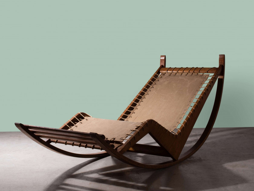 Franco ALBINI (1905 - 1977) Rare chaise longue mod. PS16 dite «Dondolo» – 1947 Structure en noyer massif, assise et dossier en toile...