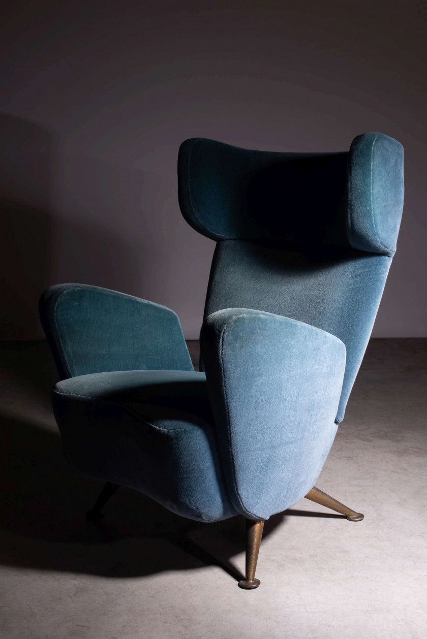 Gio Ponti & Giulo MINOLETTI (1891 - 1979 & 1910 - 1981) Paire de fauteuils dits «Settebello» - Circa 1950 Piètement en métal doré, s...