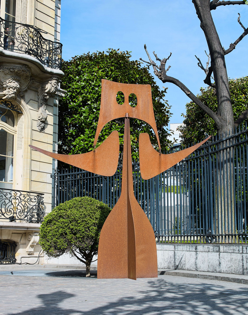 Philippe HIQUILY (1925 - 2013) LA SENATRICE - 2012 Acier corten à patine rouille