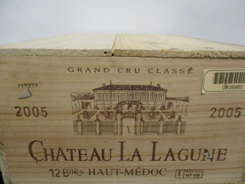 12 bouteilles CHÂTEAU LA LAGUNE 2005 3è GC Haut Médoc Caisse bois d'origine