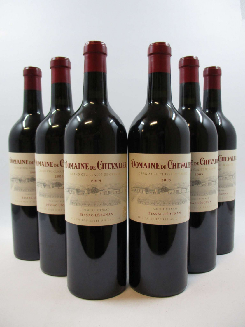 6 bouteilles DOMAINE DE CHEVALIER 2005 CC Pessac Léognan
