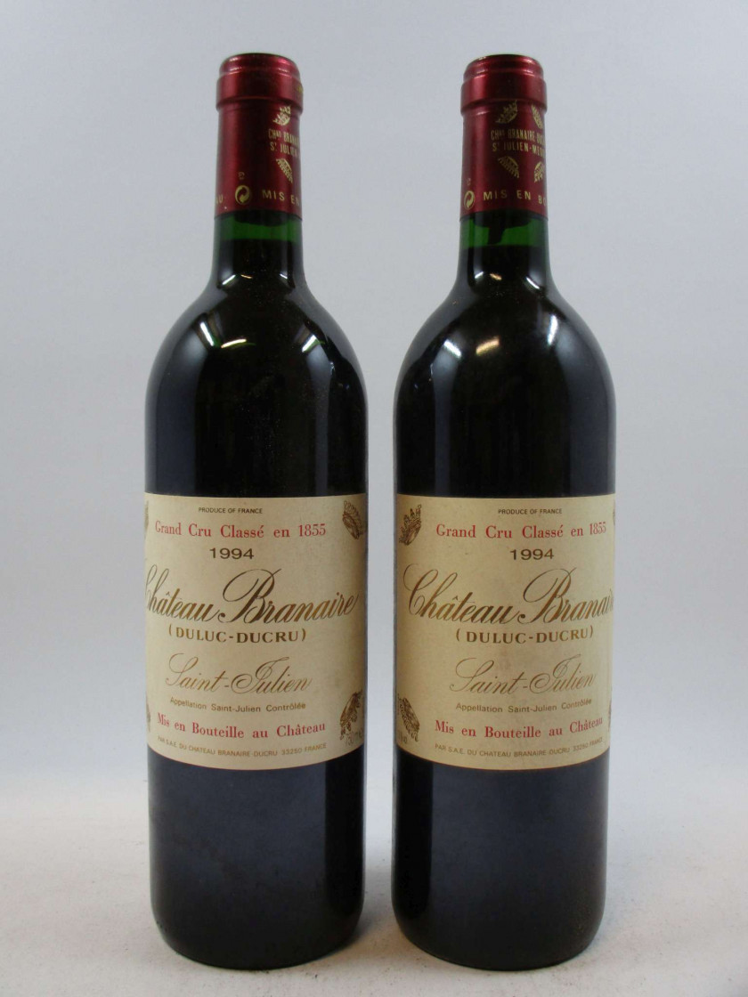 12 bouteilles CHÂTEAU BRANAIRE DUCRU 1994 4è GC Saint Julien (étiquettes abimées)