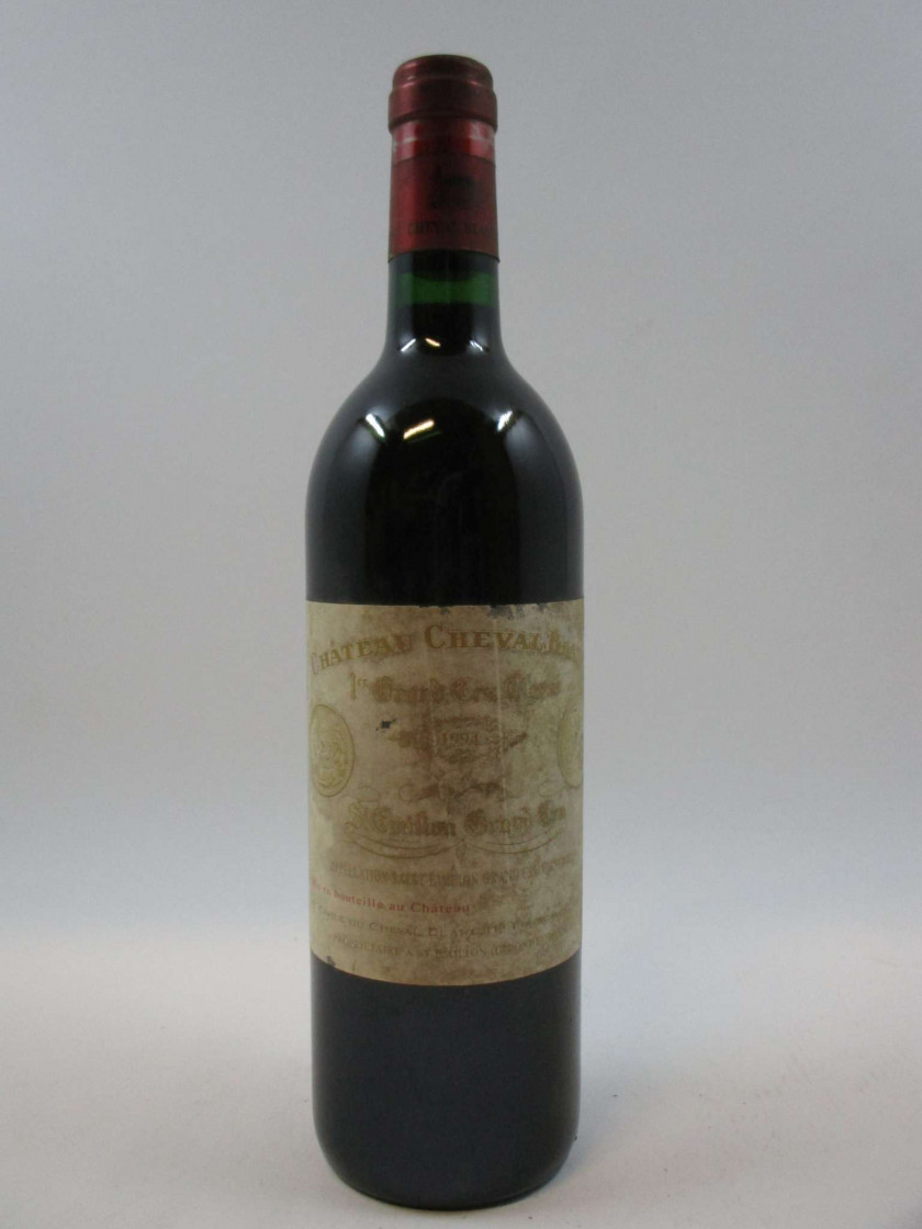 1 bouteille CHÂTEAU CHEVAL BLANC 1994 1er GCC (A) Saint Emilion (étiquette très abimée)