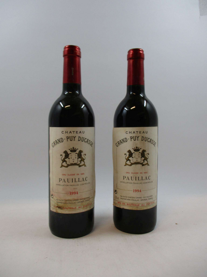12 bouteilles CHÂTEAU GRAND PUY DUCASSE 1994 5è GC Pauillac (étiquettes abimées