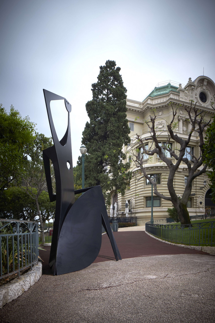 Philippe HIQUILY (1925 - 2013) L'EPICURIENNE - 2011 Acier soudé et peinture époxy noire