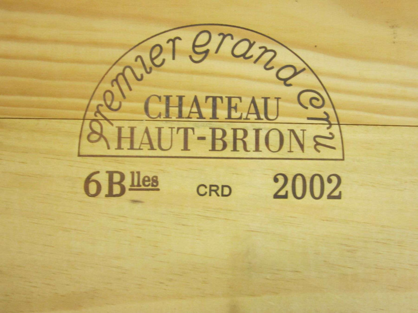6 bouteilles CHÂTEAU HAUT BRION 2002 1er GC Pessac Léognan Caisse bois d'origine